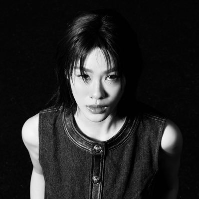 redactedlogs's profile picture. talk less.