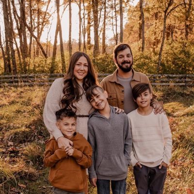 Husband, Dad of 3. living my life and loving it much one day at a time.. God is Love❤️ #GoDawgs