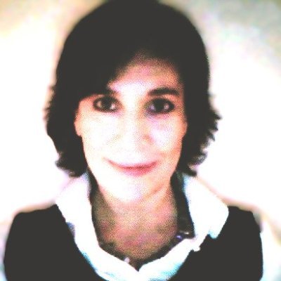 Translator - Editor - Caregiver - Atypical ♈️ - Dog Whisperer with some faith in humanity ❤️ BE KIND ❤️ 🖊️ 📚🎶🐶😽🌿 Tweets in 🇩🇪 🇬🇧 🇺🇸 🇪🇸