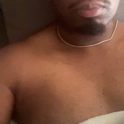 ARayy82's profile picture. 