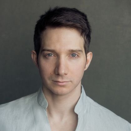 ElliottCFrancis's profile picture. Actor | VOArtist | Smoggie | Harper Geraldus #baldursgate3 |Half-Indian 🇮🇳| | Acting: @JulieFoxAssoc | VO: @VoicecallAgency | Appearances: @GungHoBookings