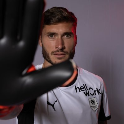 Compte officiel. Joueur professionnel du Stade Rennais 🔴⚫️1️⃣