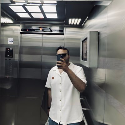 iTurkialharbi's profile picture. blue💙