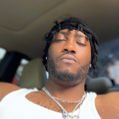 SliimDunkin's profile picture. 6,6 photographer