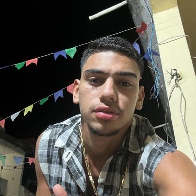 https://t.co/uyTIptEdno insta novo, seguem lá 🏳️🌈🏳️🌈 🍃quem me protege nunca dorme🍃