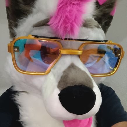 Fursuiter | Lobo Tonoto | Técnico en Minecraft xd | Lv 21 | Esp / Eng | sugerente de vez en cuando