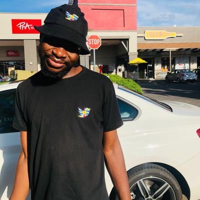 Isikhethu asivumi ambassador
Anti-misogynist
Msweswe owavunganisa iinkunzi namzukwana zisilwa ngesibayeni”
Kaizer Chiefs
Real Madrid
Man United