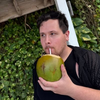 Glen_Seaman's profile picture. I guess I’m back on Twitter