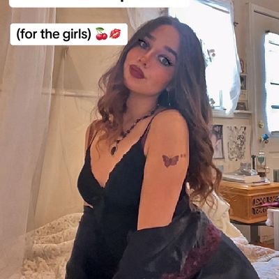 corpseangel357's profile picture. welcome to the cult making art & living in my delulu

DM to book a session!