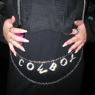 localyeehaw's profile picture. i didn't fucking say yee