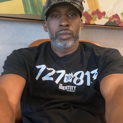 DrCWell's profile picture. 