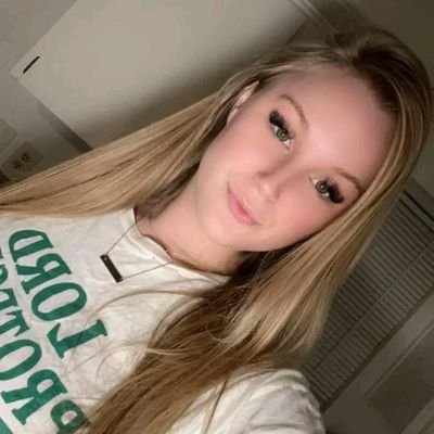 Katehola160238's profile picture. nice actually I'm here for random blessing with..... claim it now drop your cash app tag or Paypal Mail or chime or Bitcoin or Apple pay user,,,,,,