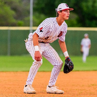 LukeK_Bowiebsbl's profile picture. Verified Metrics: 92 INF | 96 OF | 99 EV (Wood) | 6.8 60yd | 3.65 GPA | SS + 3B/2B 512.720.8435 @TheUBaseballTX @BowieDugout Romans 12:2 • Colossians 3:23