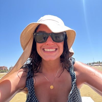 victoriaizdo_'s profile picture. nadie al volante