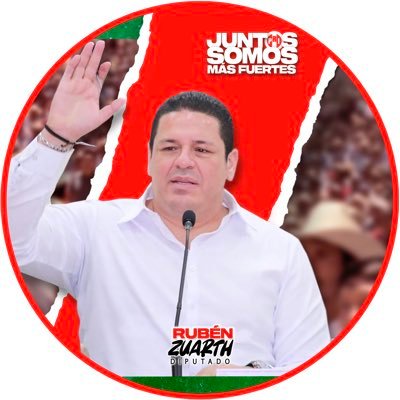 Presidente del C.D.E. del PRI Chiapas - Diputado Local LXIX Legislatura del H. Congreso del Estado. Esposo de Adriana, orgulloso padre de Andrea y Rubén.