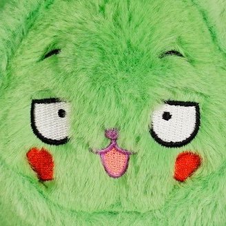 Just a guy on twitter, what else ya want? I like a lot of things, including Mob, OPM, Jojo, Fortnite, and furry shit! Have a wonderful day/evening/night!