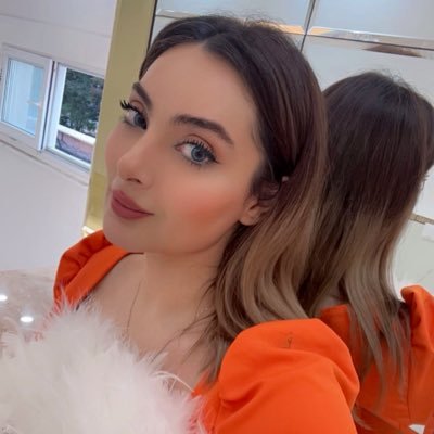 saharMogha99020's profile picture. 