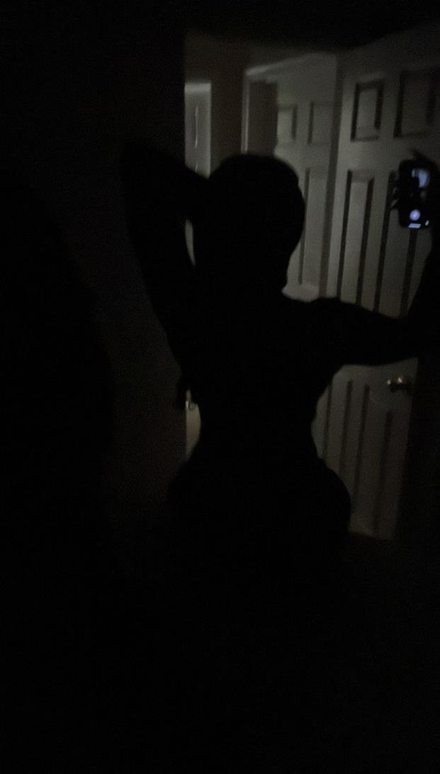 Zarella_Grant's profile picture. This is just my spam page... Go ahead and support my primary account @gia_noire