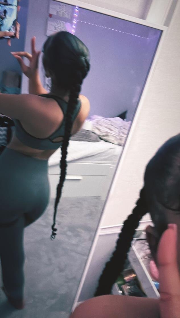 Miria_Zepeda's profile picture. This is just my spam page... Go ahead and check out my real account @gia_noire