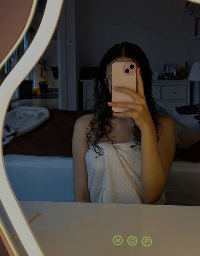 This is just a side page... Kindly follow my real account @GiaCelyn