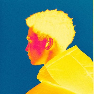 0xEmm4h2B1's profile picture. Design Engineer 🤍 → Building Random Usable Products @rayform_tech → Exploring W/Framer