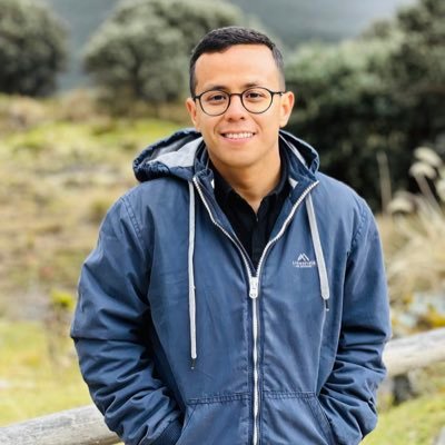 danintriago_'s profile picture. El verdadero amor tiene una esencia fundamental, que es la libertad y siempre conduce a la libertad. 🏳️‍⚧️