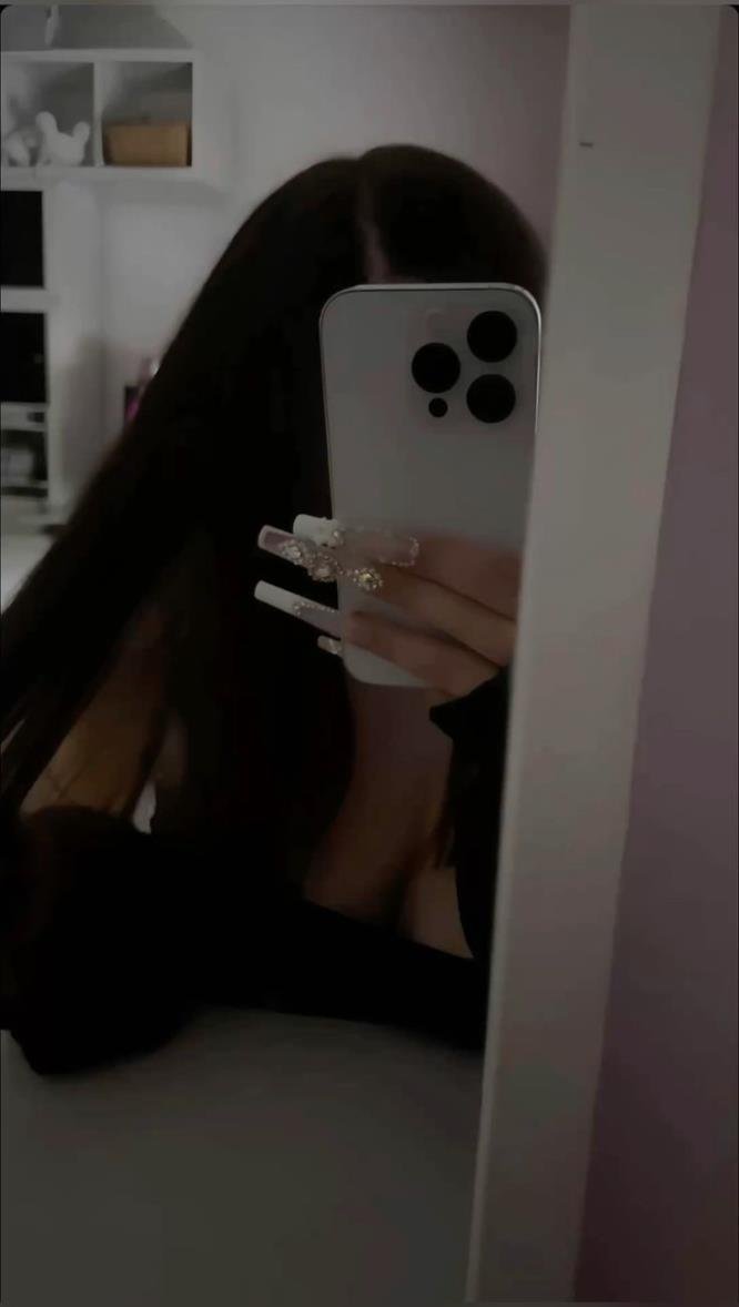 This is just a side page... Please follow my main page @GiaaSummer