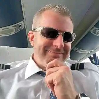 pilotlifex's profile picture. Living life at 30,000 feet | Private pilot, Austin resident, and adventure-seeker.