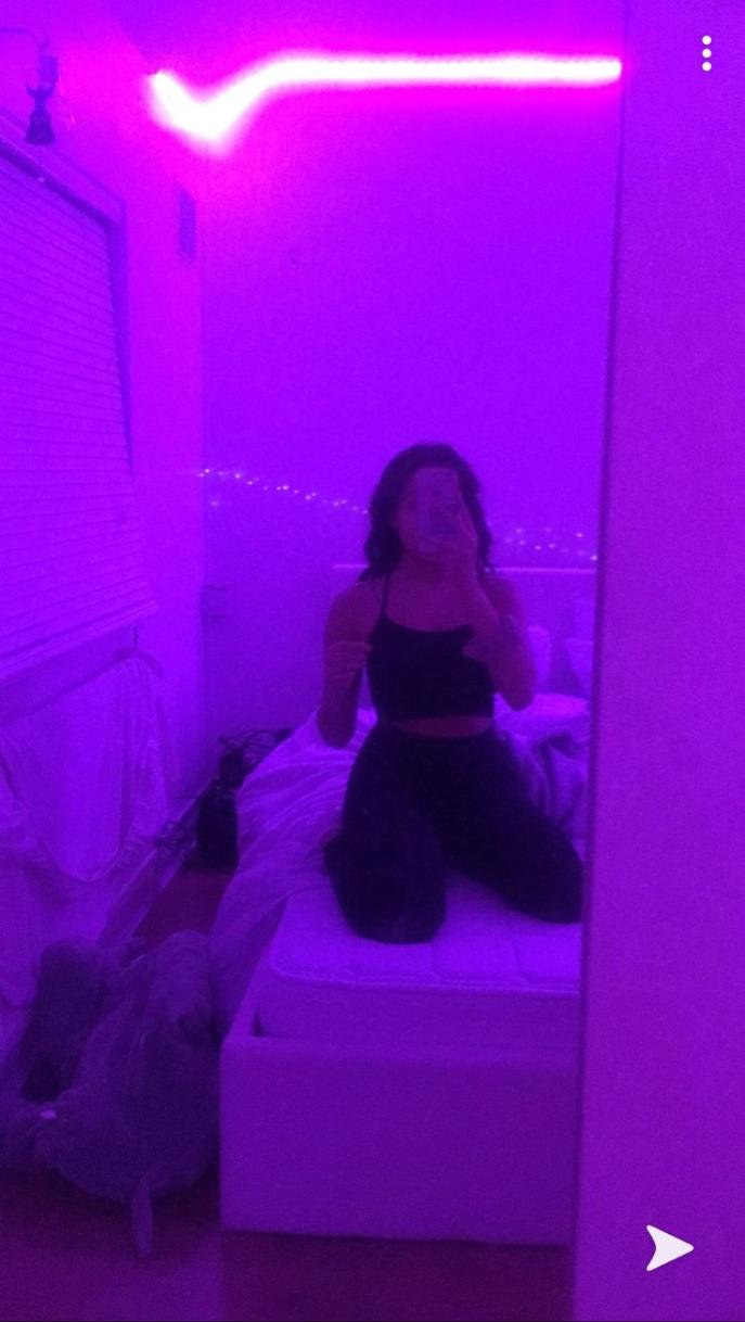 Renata_Garos's profile picture. This is only a side page... Go ahead and support my main page @GiaaSummer
