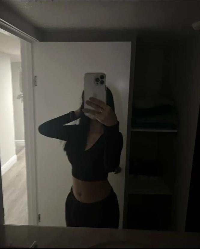 Marana_Navos's profile picture. This is only a spam page... Go ahead and check out my primary account @GiaRainy