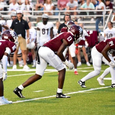 HLHS 26’, ACT: 24, GPA: 4.17, 6’2 | 185 Dual 🏈 LB/SS |Track 400m-49.17 800m- 1:57|662-781-6377 https://t.co/U7IX0mojv8