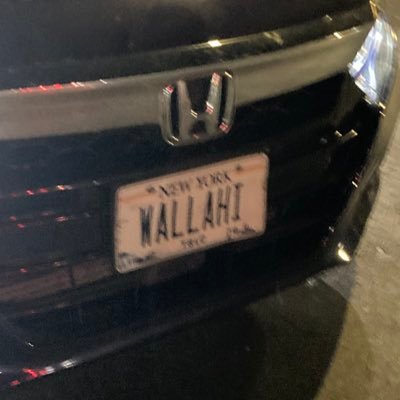 wallahandorder's profile picture. 