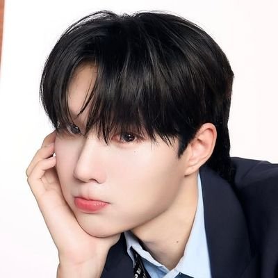 sunnywalxk's profile picture. 𝓓e𝔀s𝓱y ; 𝓚𝓝𝓟⠀

( #KengNamping 🦆🐰🪽)