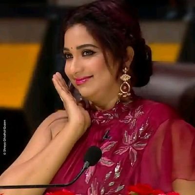 SGian_Tope's profile picture. °𝙁𝙖𝙣 𝙜𝙞𝙧𝙡 𝙛𝙧𝙤𝙢~🇳🇬

°I find solace in her 𝙫𝙤𝙞𝙘𝙚 and inspiring 𝙥𝙚𝙧𝙨𝙤𝙣𝙖𝙡𝙞𝙩𝙮🥰❤️