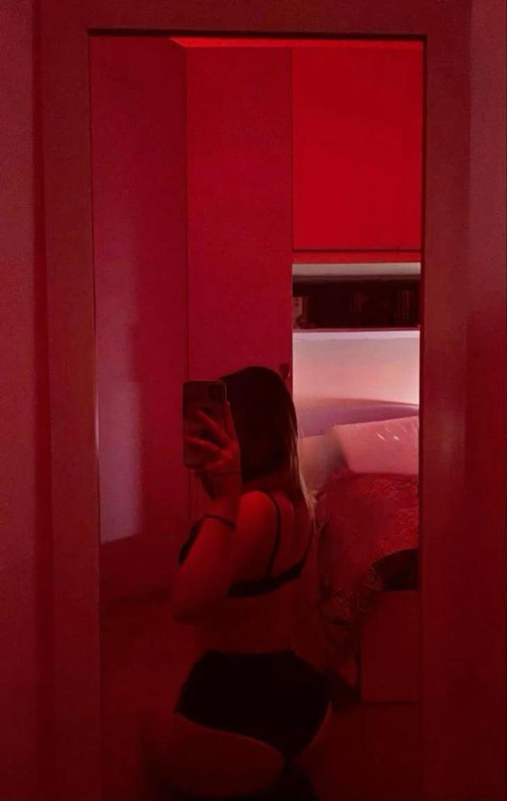 Palara_Quinn6's profile picture. This is only a spam page... Please follow my primary account @GianaaWinterr