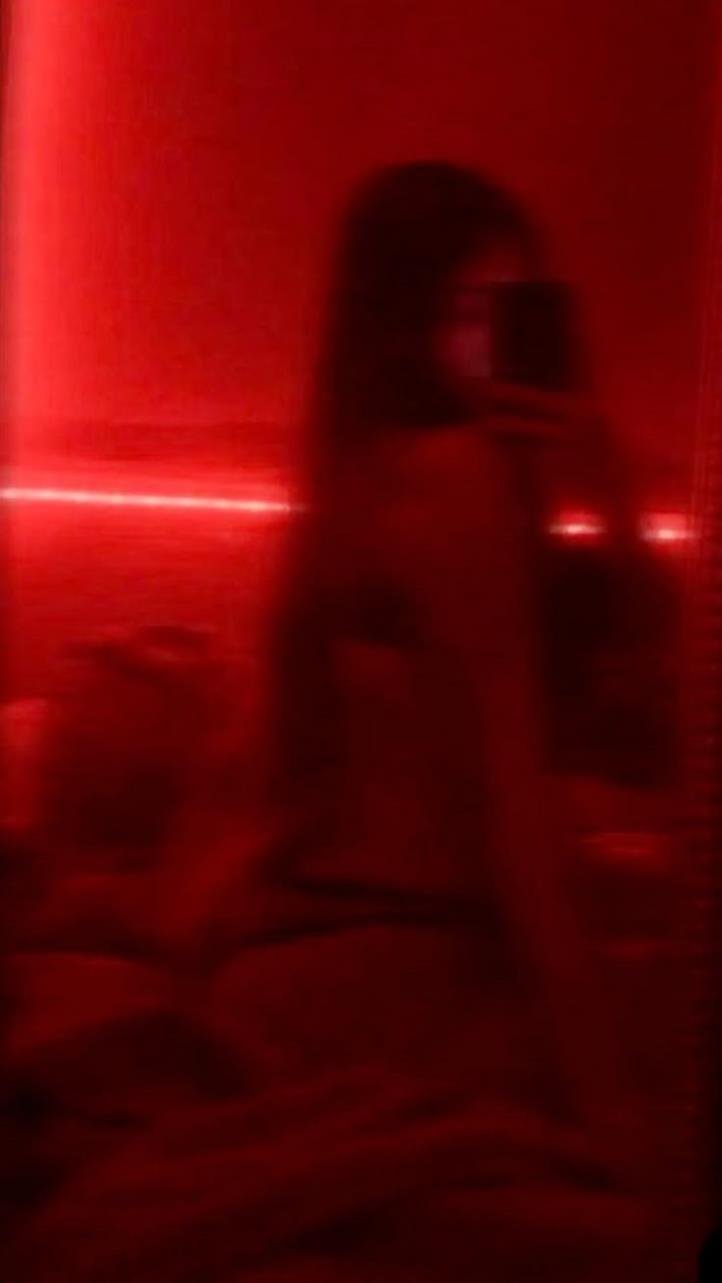 Rosona_Nascime's profile picture. This is just a spam page... Go ahead and check out my real account @GianiSummer