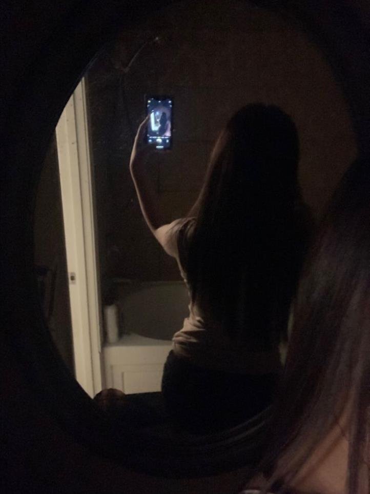 Viceva_Barese's profile picture. This is just my spam page... Go ahead and follow my main page @GianiSummer