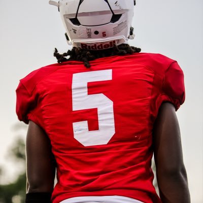 JamariRounds1's profile picture. Alton HS, 26’ | 3.6 gpa | wt: 180lbs | ht: 5’8 | RB | (618)-477-3008 | email: Jamarirounds2008@gmail.com