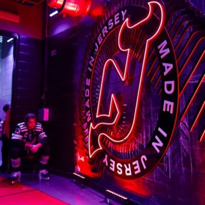 BusaccoColin's profile picture. #BoomerSooner / #ForTheFaithful /#NJDevils / #WeAreTheKrewe / #Thunderup