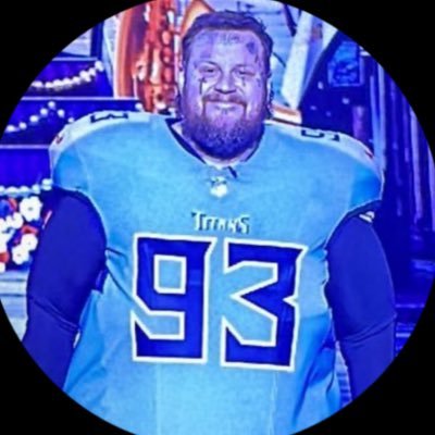DE/LB coach at handsome retard university @freelancegoon