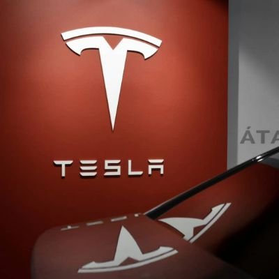 Private Page) Mars &Cars, Chips & DipsE SpaceX % • CEO & CTO El Tesla • CEO and Product architect | Hyperloop • Founder % % OpenAl • Co-founder🪐🚀🌍