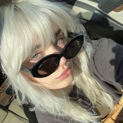 ⠀⠀𝐌𝐲 𝐬𝐨𝐮𝐥 𝐫𝐞𝐦𝐚𝐢𝐧𝐬 𝐧𝐨𝐛𝐥𝐞 ٫ as my sword──stays bright.