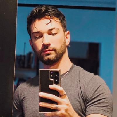 LePetitLuh's profile picture. ... slowly learning that life is okay.