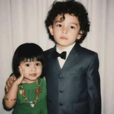 anggr61414's profile picture. 