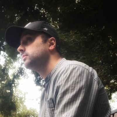 iammirmujtaba's profile picture. I am unique just like everyone else.