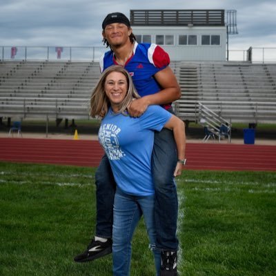 DanielsHarmonee's profile picture.