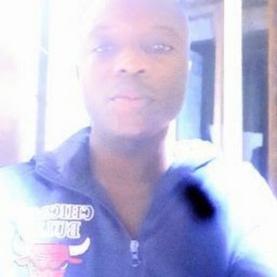 temoin de Jéhovah signe pour la gloire de notre dieu qui régurgite l'esprit