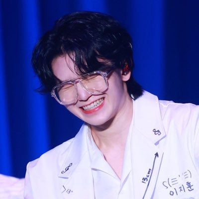 @AXIS_Woozi