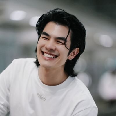 สายกล้องทุกคนไม่ได้ใช้แค่มือกดชัตเตอร์หรือตามองโฟกัส แต่มีสิ่งที่สำคัญกว่านั้น พวกเขาใช้หัวใจถ่ายรูปคนที่รักต่างหาก