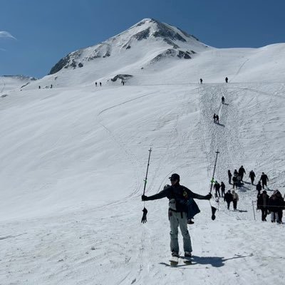 Yam87684's profile picture. 登山、BCスノーボード、キャンプなど